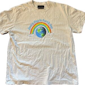 Feature EVERY DAY TEE - ALMOND OIL Earth Day T-Shirt - Cream